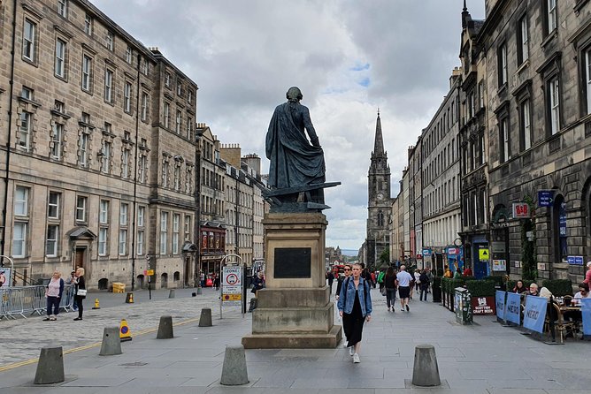 Edinburgh Private Walking Tour - Tour Duration and Frequency