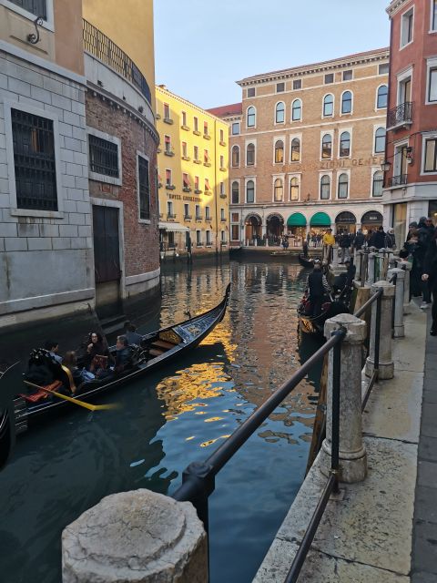 Evening Walking Tour With Optional Motorboat Ride - Customer Reviews