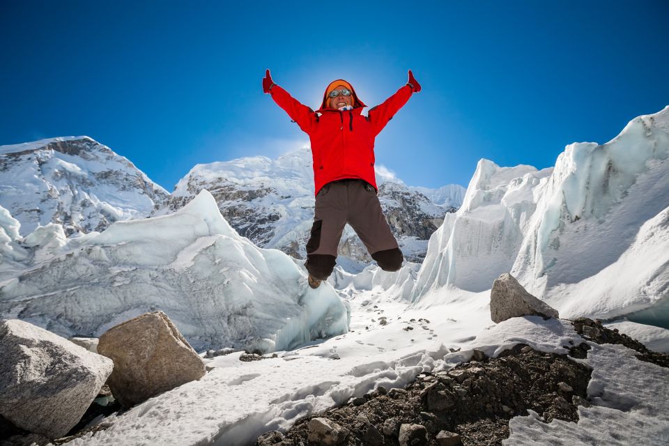 Everest Base Camp Luxury Trek - Guides and Porters