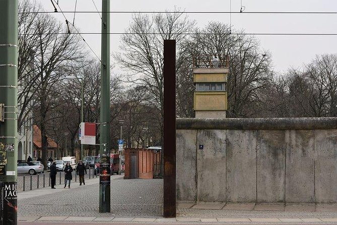 Explore The Berlin Wall: Cold War Berlin and Behind the Berlin Wall - Accessibility Features of the Tour