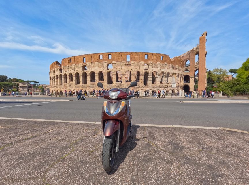 🛵 Rome: Private Scooter Guided Tour, Day - Night Ride💘🛵 - Photographic Opportunities