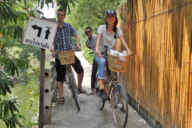 Family Bicycle Tour in the Green Oasis of Bangkok on Bamboo Bikes - Booking and Pricing Details