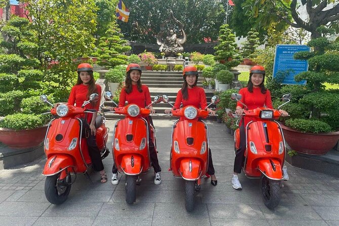 Female Riders Vespa Night Street Food + Train Street Food 4 Hours - What to Expect
