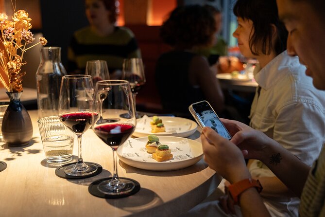 Four Hour Walking Wine Tasting Tour of Manchesters Best Bars - Guest Reviews