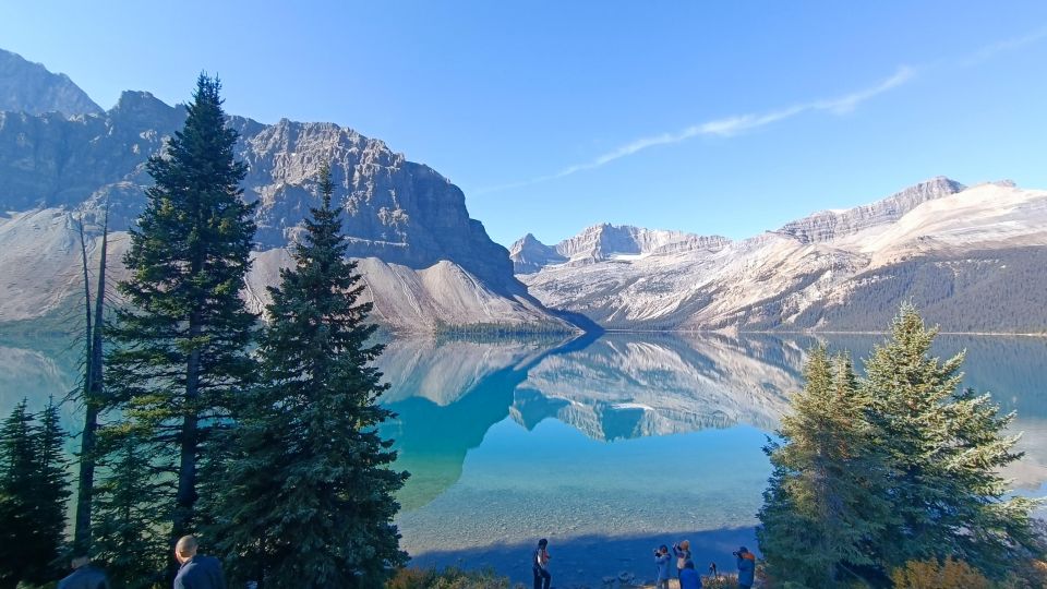 From Calgary/Banff: Columbia Icefield Day Trip - Athabasca Glacier Walk