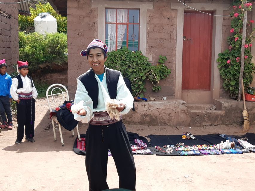 From Cusco: Lake Titicaca With a Visit to Uros and Taquile - Included Services