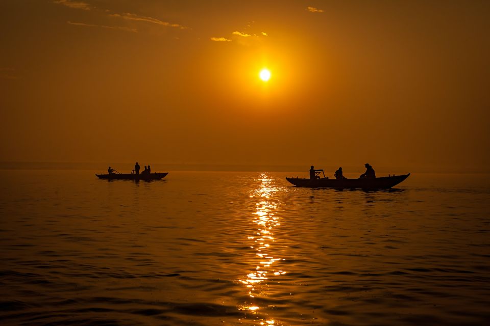 From Delhi: Agra With Varanasi Ganga Aarti With Boat Ride - Cultural Insights