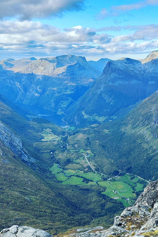 From Geiranger: Dalsnibba & Eagle Road Private Tour & Picnic - Why Choose This Tour
