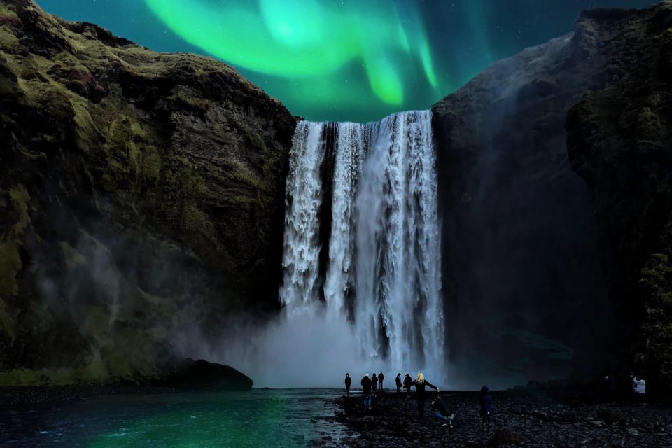 From Reykjavik: South Coast & Glacier Lagoon Private Tour - Unique Coastal Landmarks