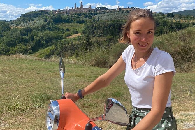 From San Gimignano: Tuscany Vespa Tour With Lunch & Wine Tasting - Scenic Highlights