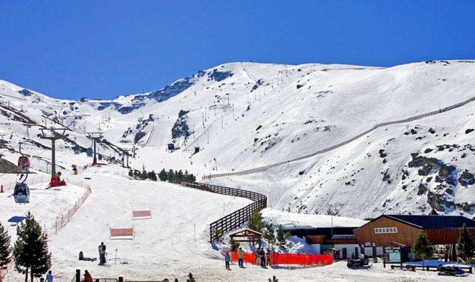 From Sierra Nevada ; Private Transfer to Granada City - Pickup and Duration