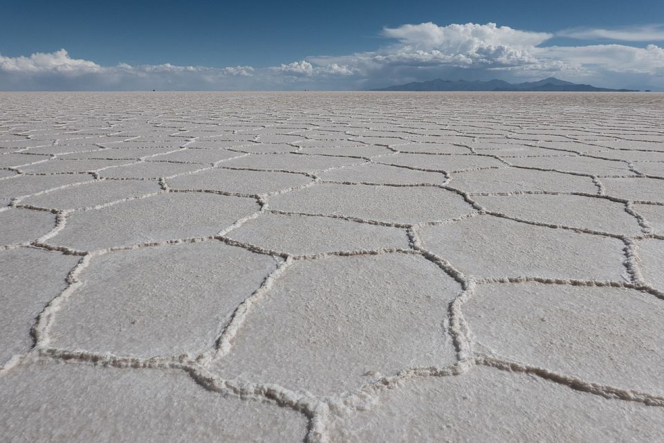 From Sucre: Uyuni Salt Flat Tour 2 Days 1 Night - What to Bring