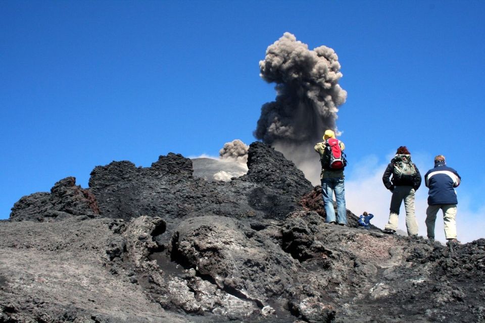 From Taormina/Giardini Naxos: Etna Immersive Trek & Lunch - Equipment Rental