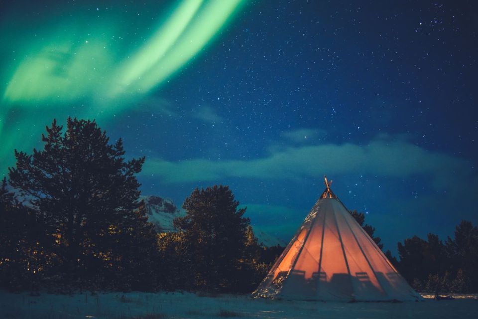 From Tromsø: Private Northern Lights Experience - Inclusions of the Tour