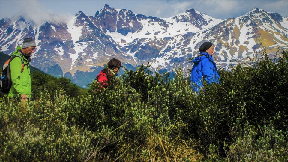 From Ushuaia: Emerald Lagoon Trekking Day Trip With Lunch - Recommended Gear