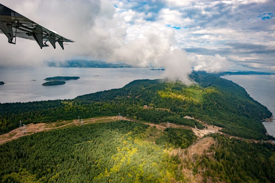 From Vancouver: Seaplane to Victoria With Bus & Ferry Return - Boarding the Coach Bus to Swartz Bay