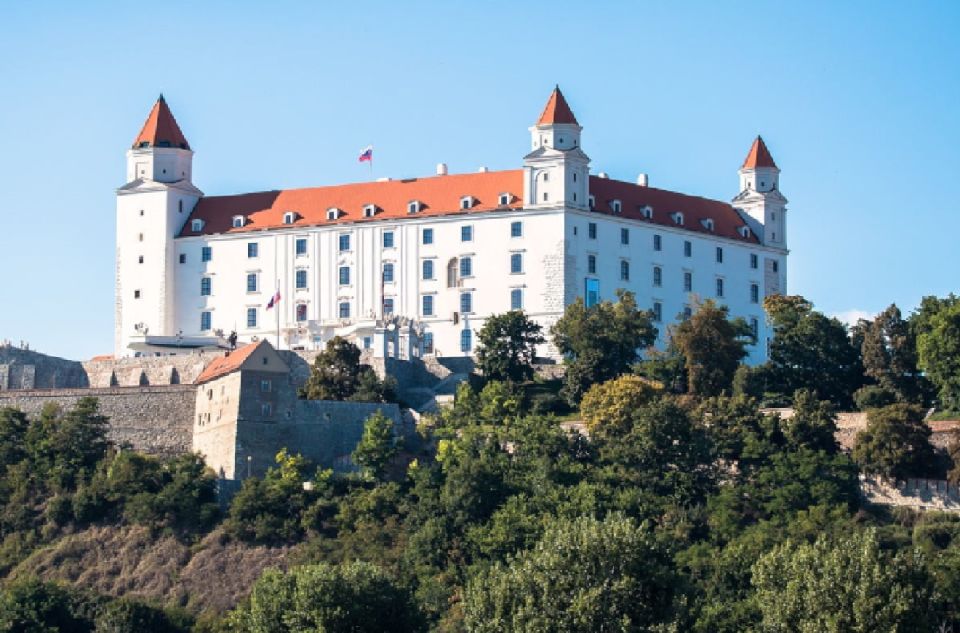 From Vienna: Private Day Tour of Devin Castle & Bratislava - Customer Reviews and Ratings