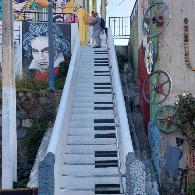 Full Day in Viña Del Mar and Valparaiso From Santiago - Inclusions and Exclusions