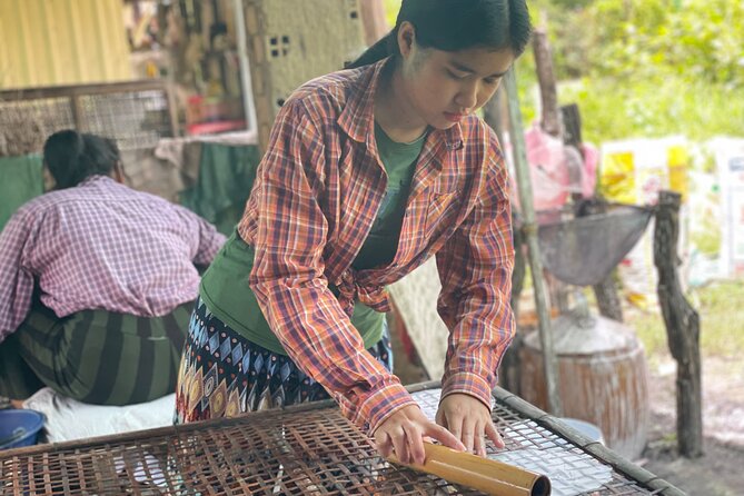 Full Day Tour by Bicycle & Tuk Tuk,Bamboo Train,Bat Cave,Villages - Historical Insights