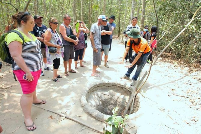 Full-Day Tour in the Cu Chi Tunnels With a Luxury Speed Boat - Explore the Tunnels