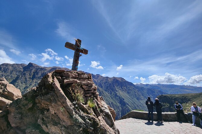 Full Day Tour to Colca From Arequipa - Logistics and Travel Tips
