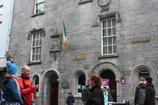 Galway City on Foot With Seán: Stories, History, Local Tips, Chat and More.. - Uncovering Local Traditions and Stories