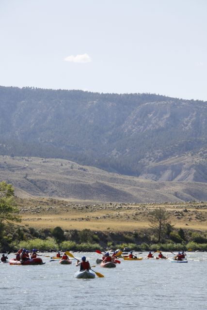 Gardiner: Inflatable Kayak Trip on the Yellowstone River - Navigating the River