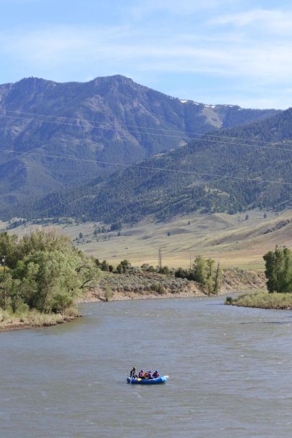 Gardiner: Scenic Raft Float on the Yellowstone River - Trained Guides and Photography