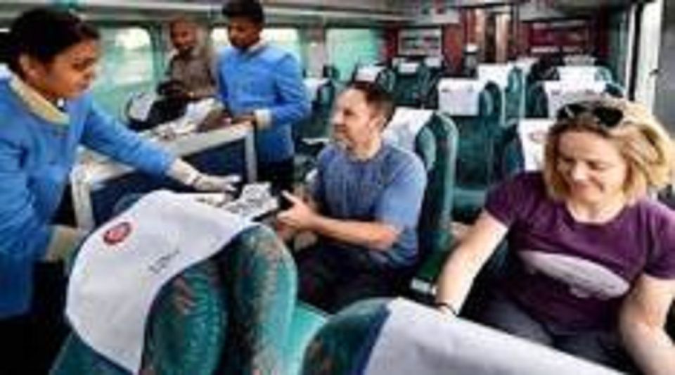 Gatimaan Train Tour: Delhi Agra Delhi With Train Tickets - Travel Tips