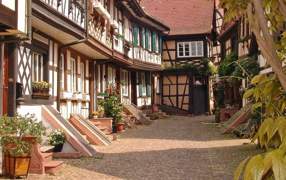 Gengenbach: Private Guided Walking Tour - Fountain at Marktplatz