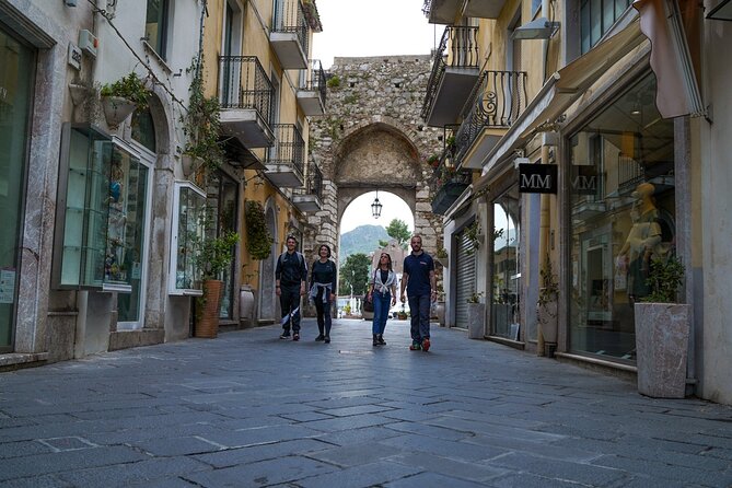 Giardini Naxos, Taormina and Castelmola Daily Tour From Catania - Cancellation Policy