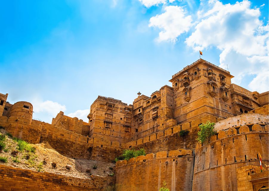 Golden City Photography Guided Tour to Capture City Hues - Important Information for Participants