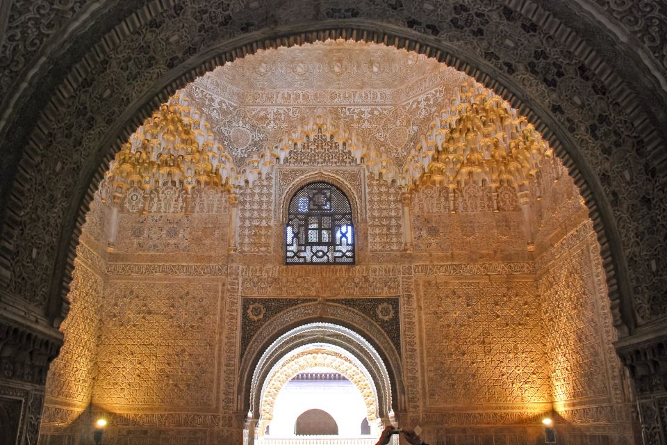 Granada: Full-Day Trip From Seville With Transfers - Cancellation Policy