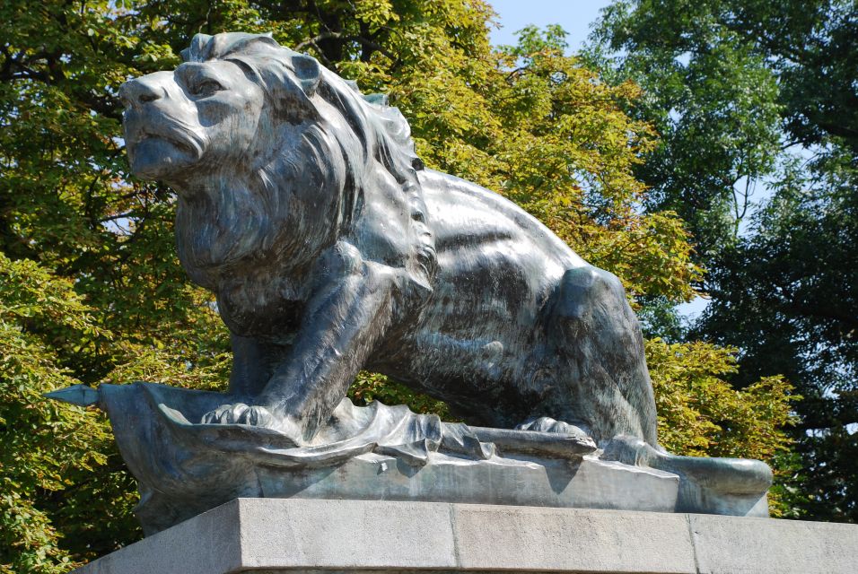 Graz: Wwii-Themed Walking Tour With Graz Museum Option - Tips for Your Walking Tour