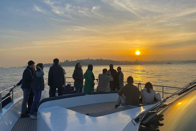 Guided Bosphorus Sunset Cruise on Luxurious Yacht - Small Group Cruise - Infants and Pregnant Travelers