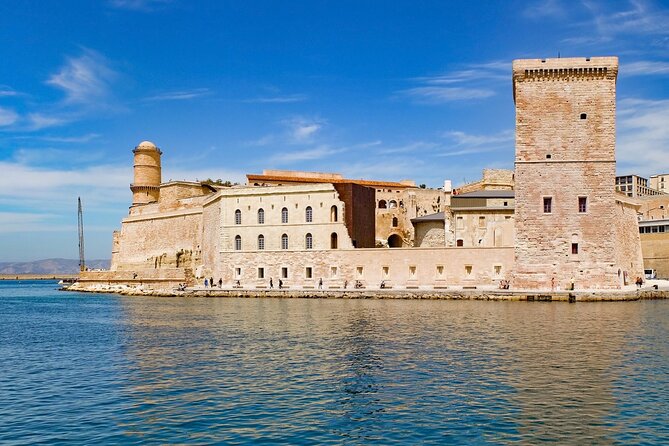 Guided Tour in Marseille: Vieux Port & Old City - Physical Fitness Level