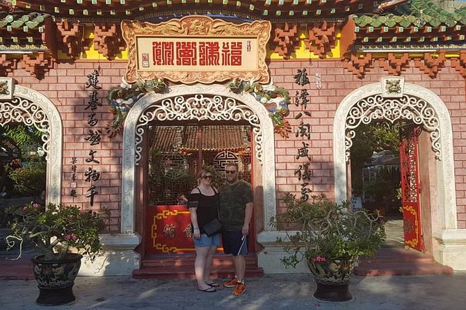 Guided Tour to Visit Hoi An Ancient City, Sampan Boat Ride,Night Market,Lanterns - Reviews and Experiences