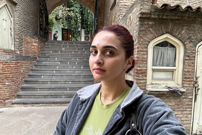 Guided Walking Tour of Old Tbilisi With Free Wine Tasting - Wine Tasting Experience