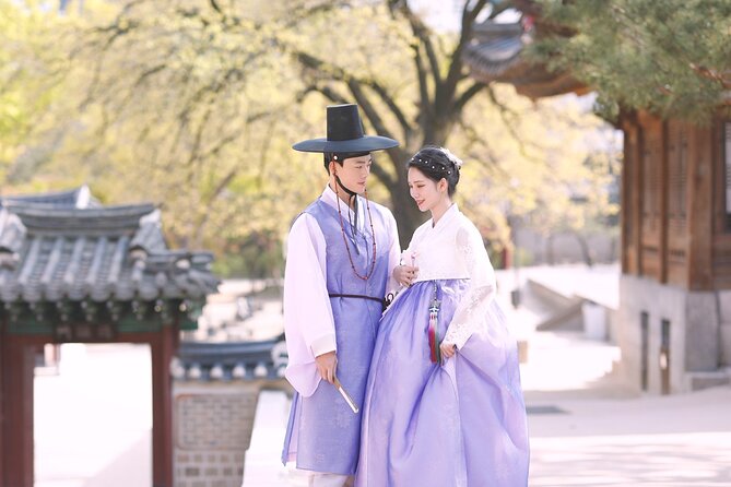 Gyeongbokgung Palace Hanbok Rental Experience in Seoul - Meeting Point and Location