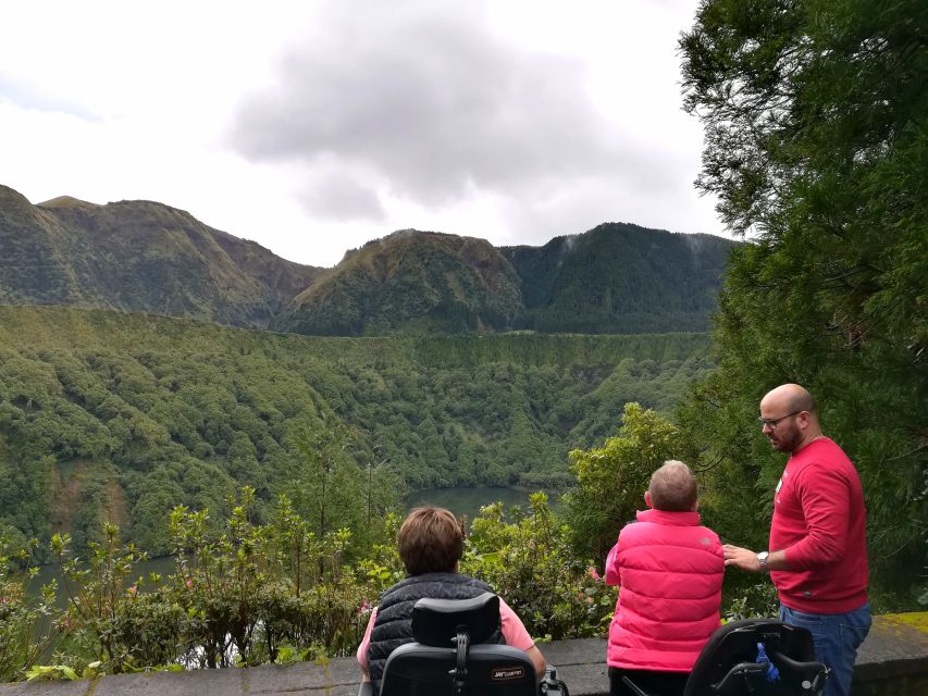 Half-Day Sete Cidades Adapted Van Tour - Pickup and Dropoff