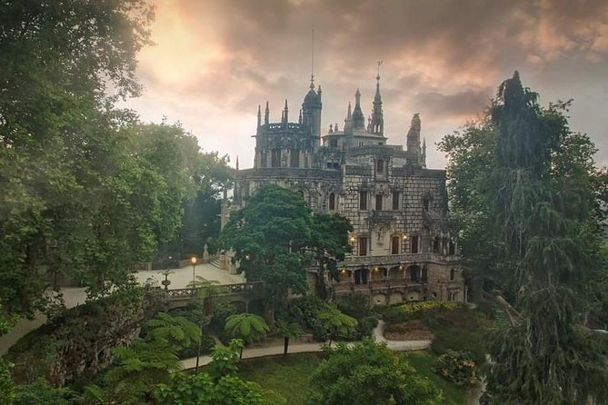 Half-Day Tour to Discover Sintra, the Romantic Village - Private Transportation and Guide