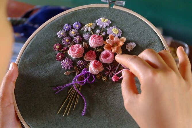 Hand Embroidery Workshop in Hoi An for Beginers - Workshop Policies