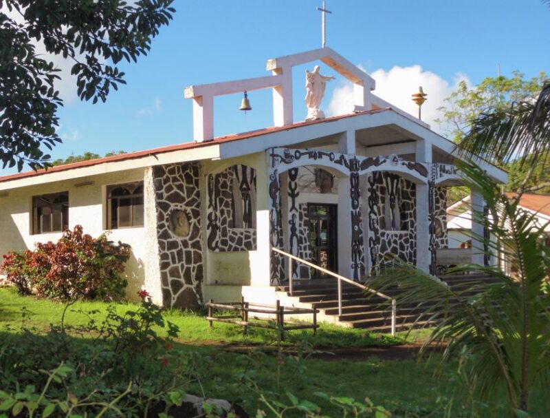 Hanga Roa: the Only City of Rapa Nui - Natural Attractions