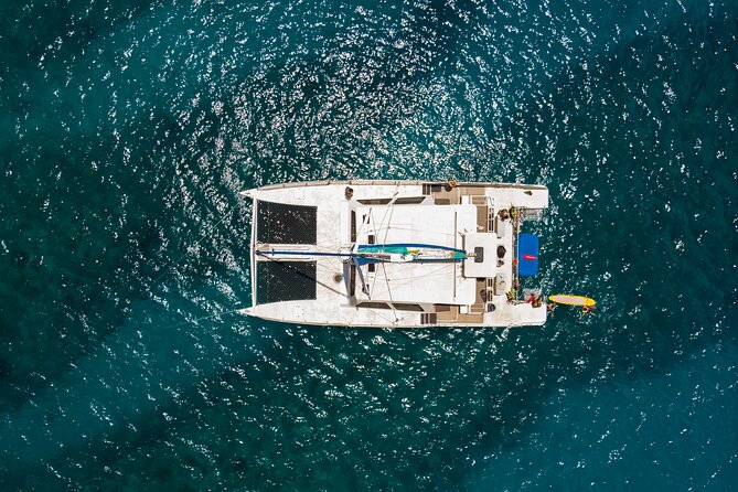 Hawaiian Sea Turtle Snorkel Sail From Waikiki With Lunch Included - Boarding the Catamaran