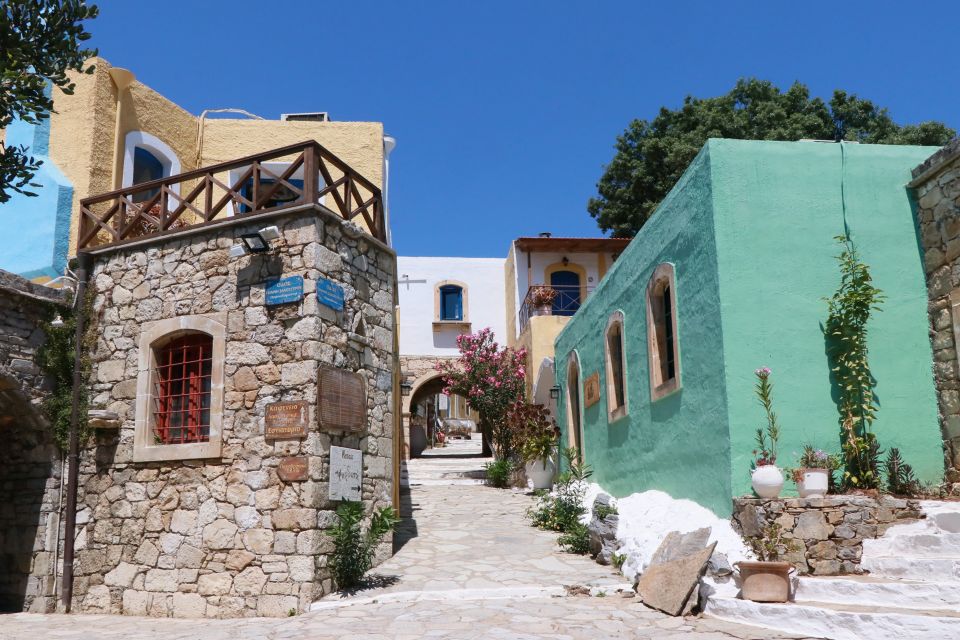 Heraklion Crete: Cretan and Greek Dance Lesson at Arolithos - Customer Reviews and Feedback