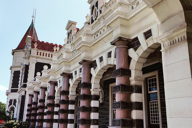 Heritage City and Larnach Castle Van Tour With Historian Guide - Dining at Luna Restaurant