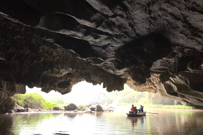 Hoa Lu - Mua Cave - Tam Coc/Trang An - DELUXE Small Group Tour - Important Information