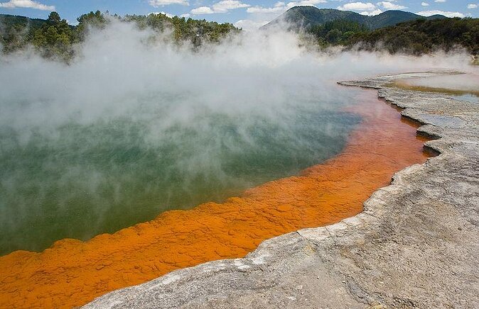 Hobbiton & Rotorua Including Wai-O-Tapu - Small Group Tour From Auckland - Customer Reviews and Experiences