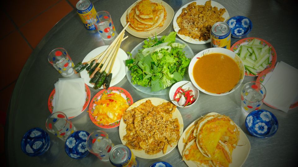 Hoi An: Evening Food Culture Tour by Vespa - Inclusions and Exclusions