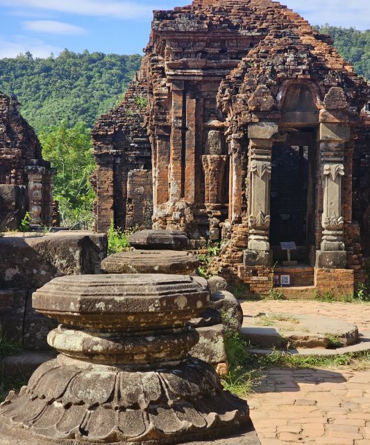 Hoi An: My Son Sanctuary and Sunset River Cruise With BBQ - BBQ Dinner and Wine Tasting
